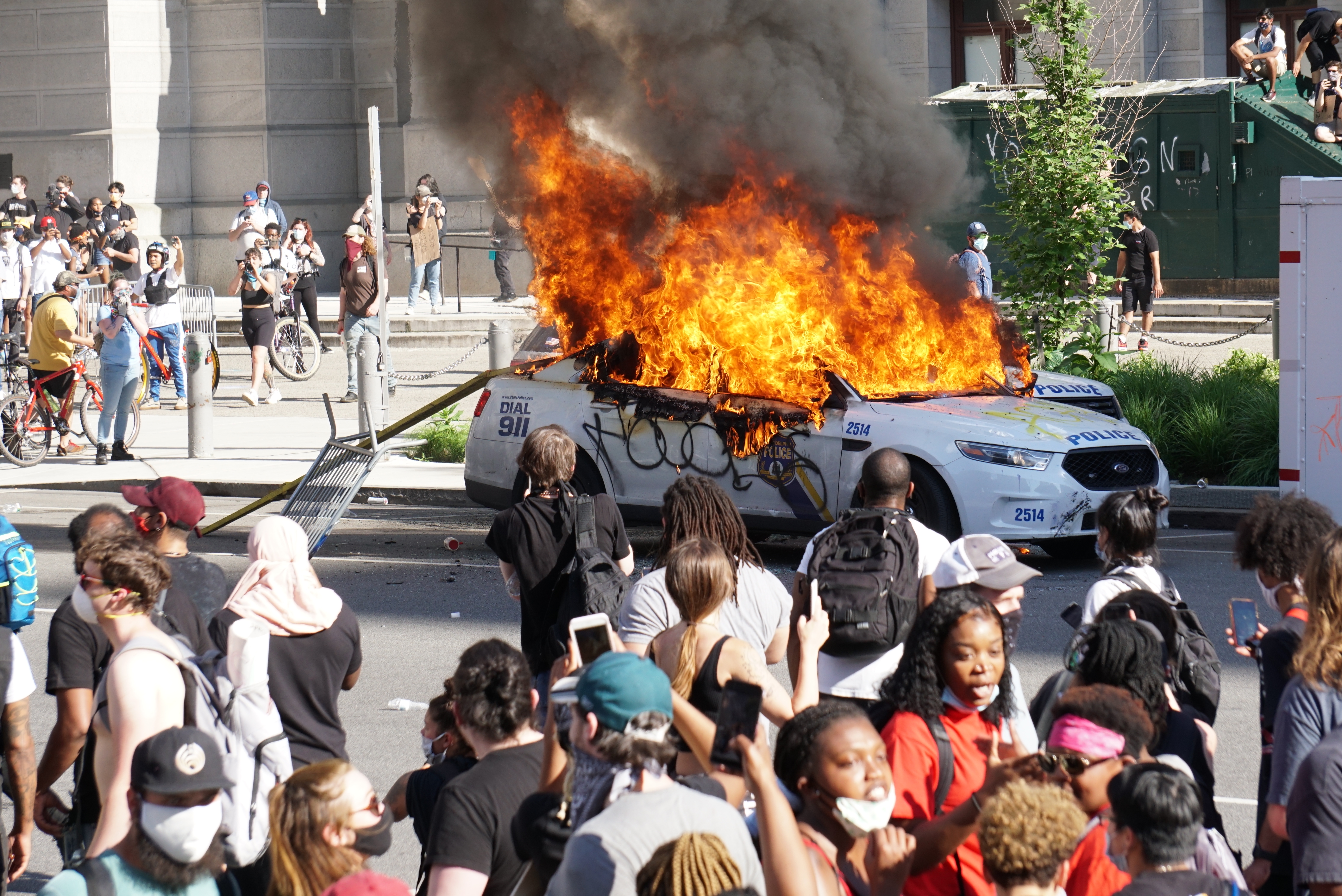 Photos Looting Violence Erupt After Peaceful Protest In Philadelphia Nbc10 Philadelphia