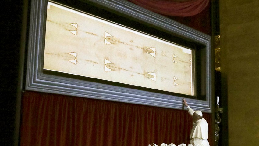 APTOPIX Italy Pope Holy Shroud