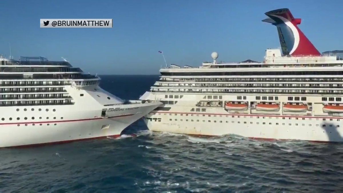 Watch Carnival Cruise Ship Crashes Into Another in Cozumel Port