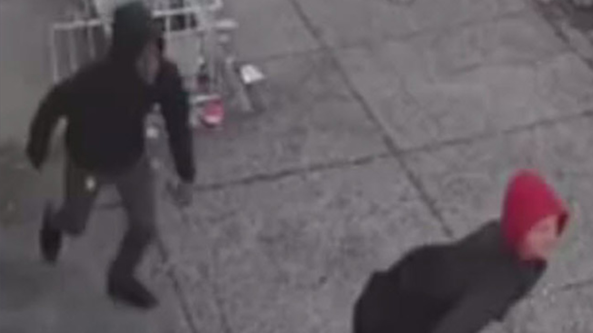 Video Shows Suspects Beating And Robbing Teen Boy In Philadelphia ...