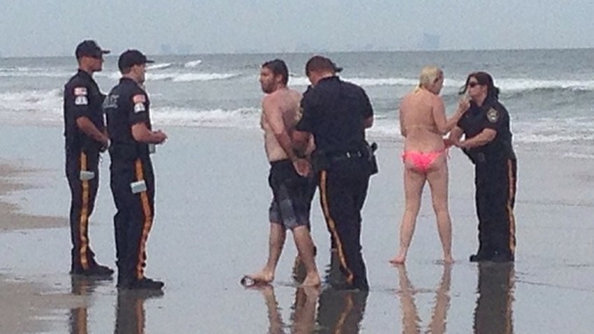 Sex in public beach Sex in public beach