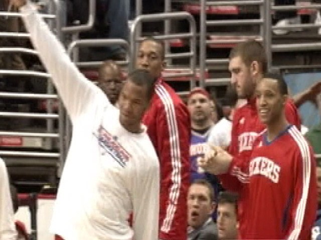 Sixers Beat Suns