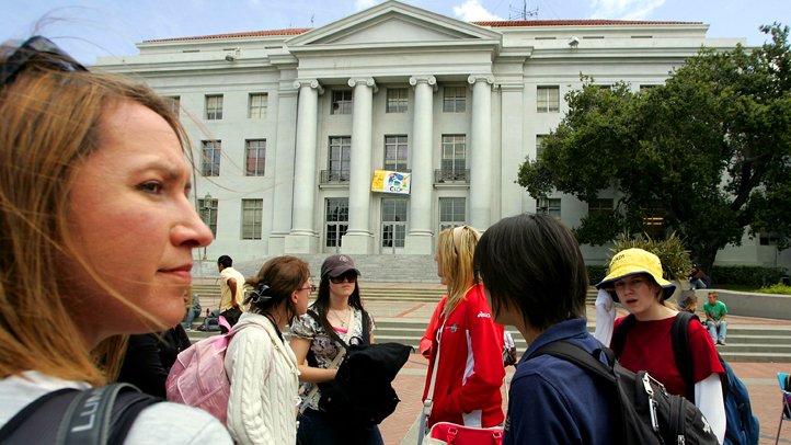 UC Berkeley, Yale, and Harvard Pull Out of US News Rankings – NBC10 Philadelphia - Vimarsana News