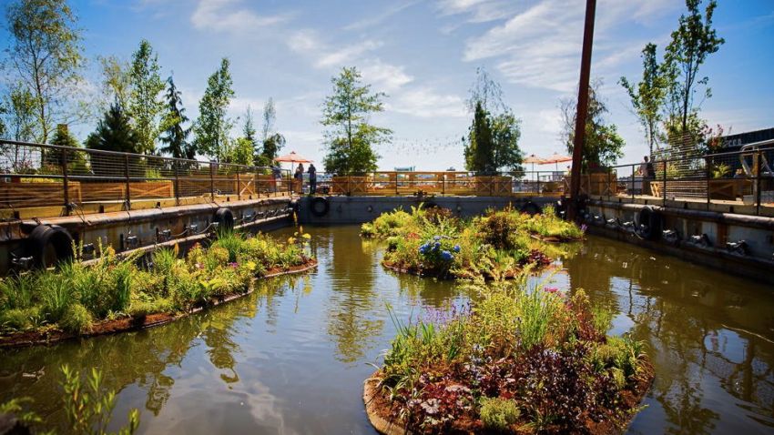 Spruce Street Harbor Park Final