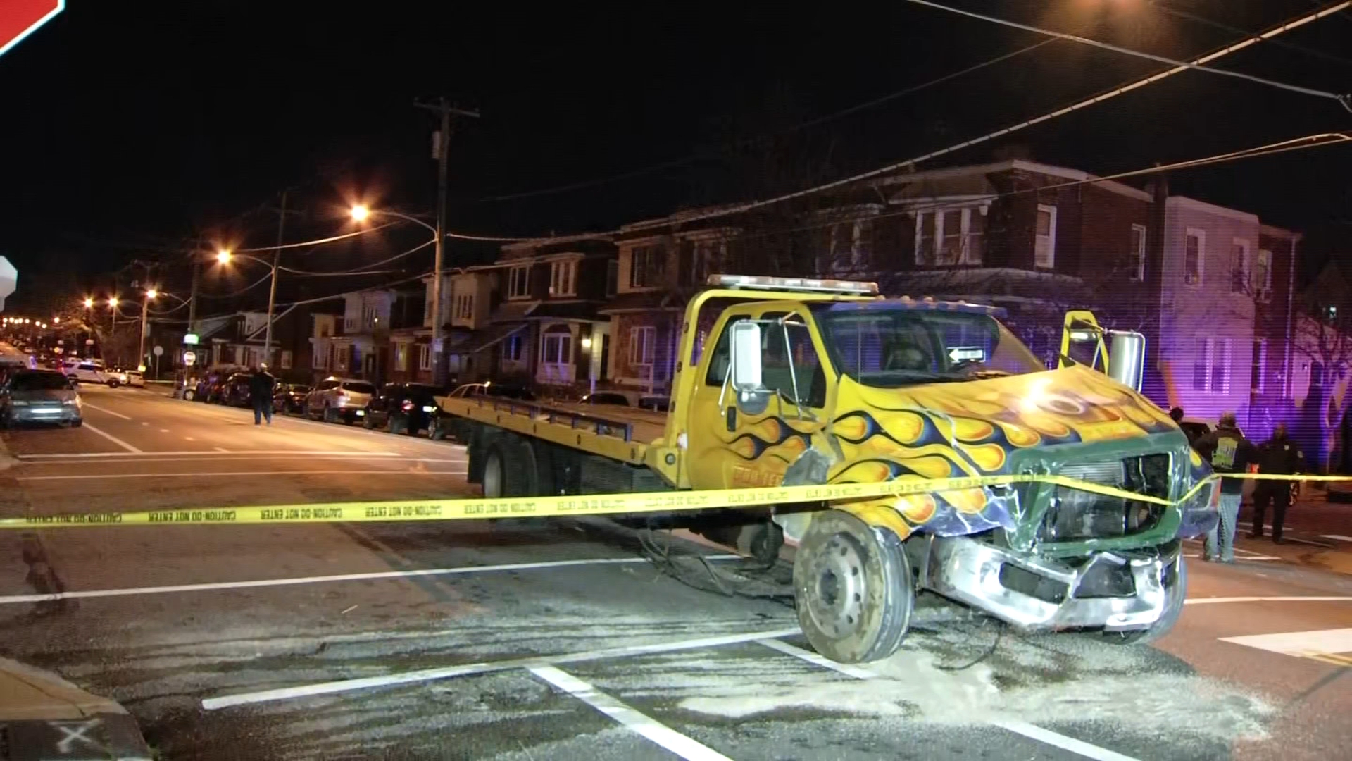 Tow truck crashes into several parked cars in Port Richmond neighborhood of  Philadelphia - 6abc Philadelphia
