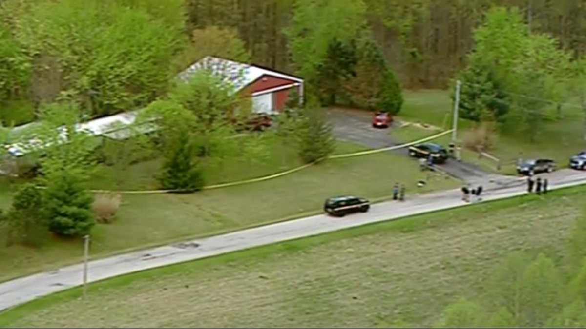 Family Arrested in 2016 Killing of 8 People on Ohio Pot Farm NBC10