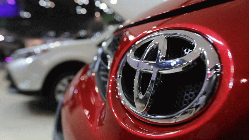 TOYOTA_GettyImages-164772675