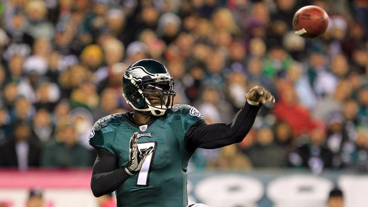 Michael Vick Has A Couple Broken Ribs Nbc10 Philadelphia