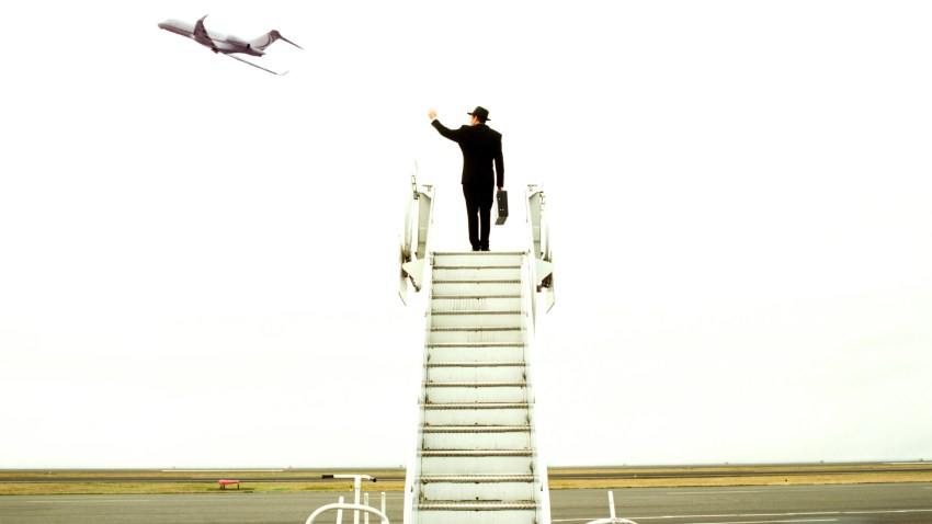 airport flight delay man upset
