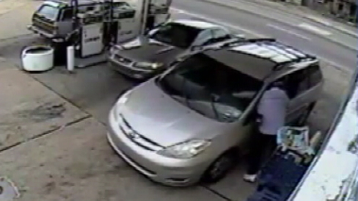 Carjacking Caught On Tape At Philly Gas Station – NBC10 Philadelphia