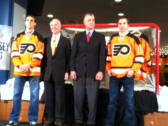 Flyers Unveil Winter Classic Jerseys Nbc10 Philadelphia