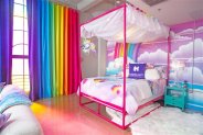 lisa-frank-hotel-bed_d315217e923728eb03477240a3c17387.fit-560w