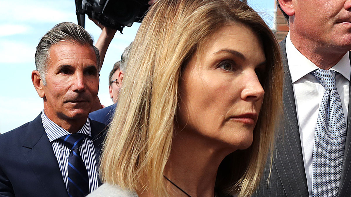 Actress Lori Loughlin Released From Federal Prison - Vimarsana News