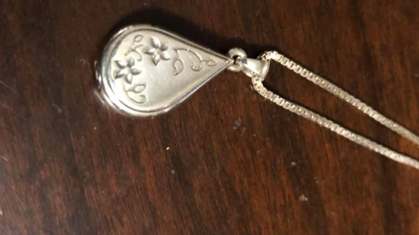 locket