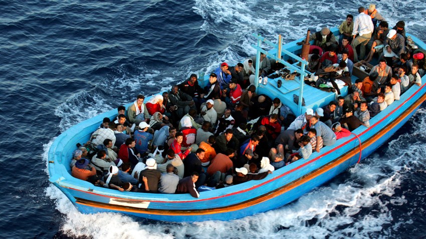 53116640MDL065_Lampedusa
