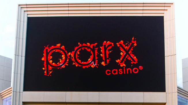 Mom accused of leaving toddler in hot car while she gambled inside Parx Casino