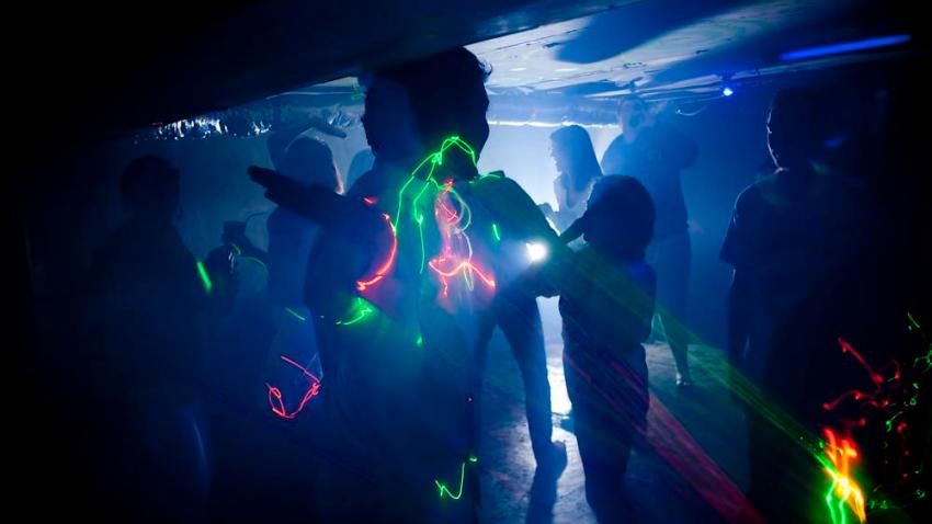 rave_ban1