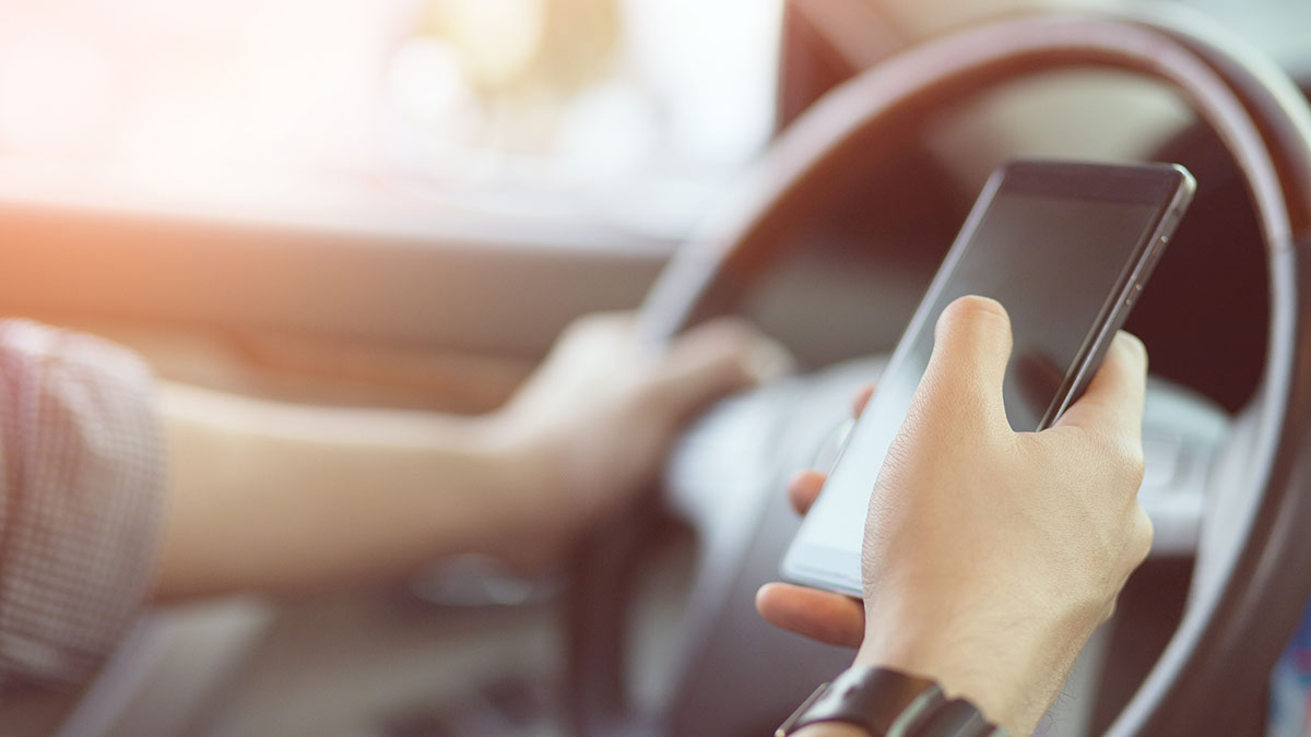 New Pa. ban on cell phone use in vehicles set to take effect next month