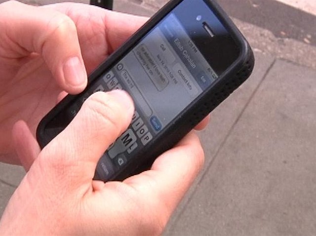 texting_640x480