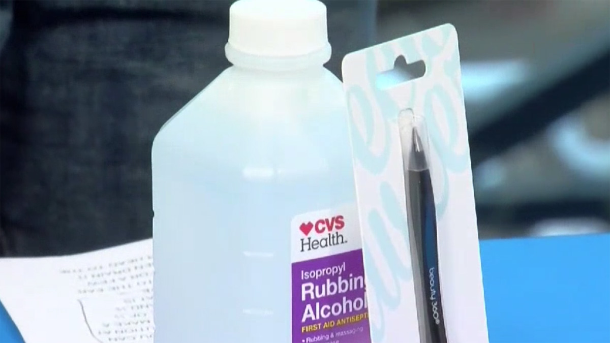 How to Treat Tick Bites, Poison Ivy, and Other Summer Ailments NBC10