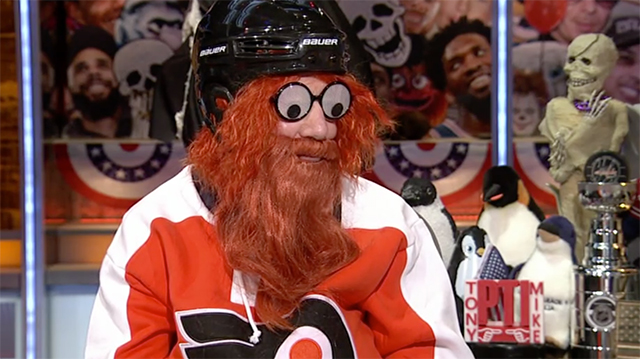 Flyers Mascot Gritty Has Minor Freakout on Halloween NBC10 Philadelphia