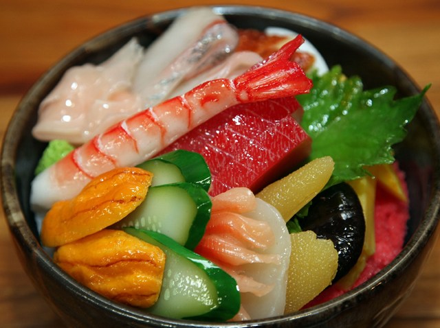 79765410KK003_Replica_Foods