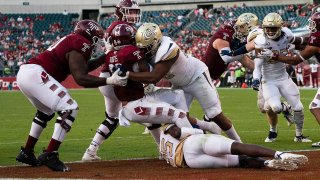 Temple Football Extends Contract With Eagles to Continue Playing