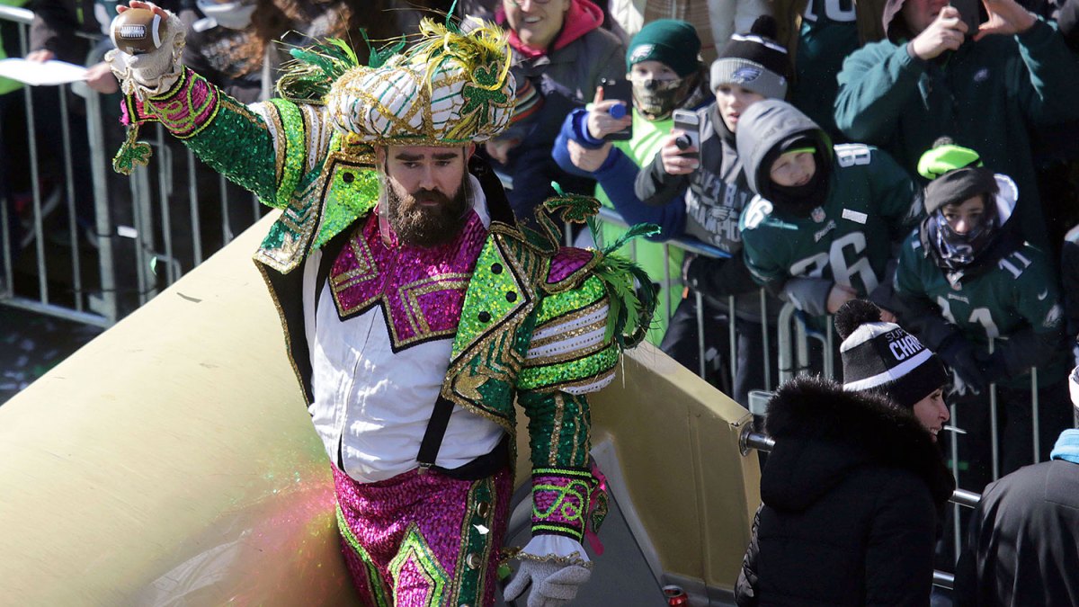 How Jason Kelce Ended Up in a Mummers Costume – NBC10 Philadelphia