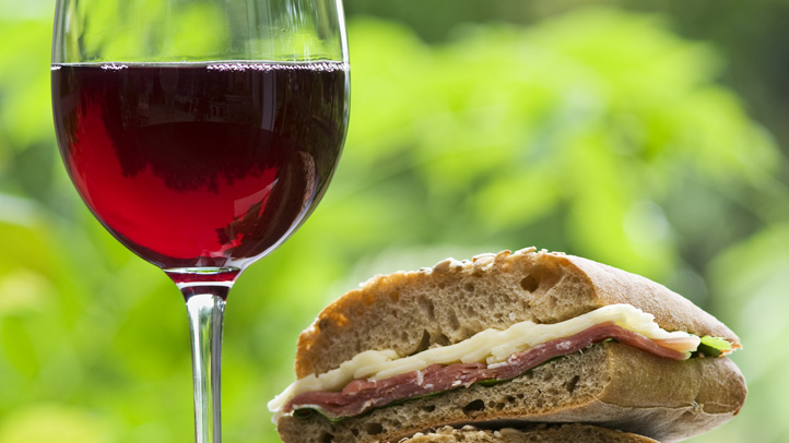 wine-shutterstock_58783378