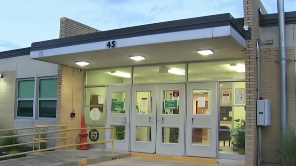 Cherry Hill School District Unveils Hybrid Back to School Plan NBC10