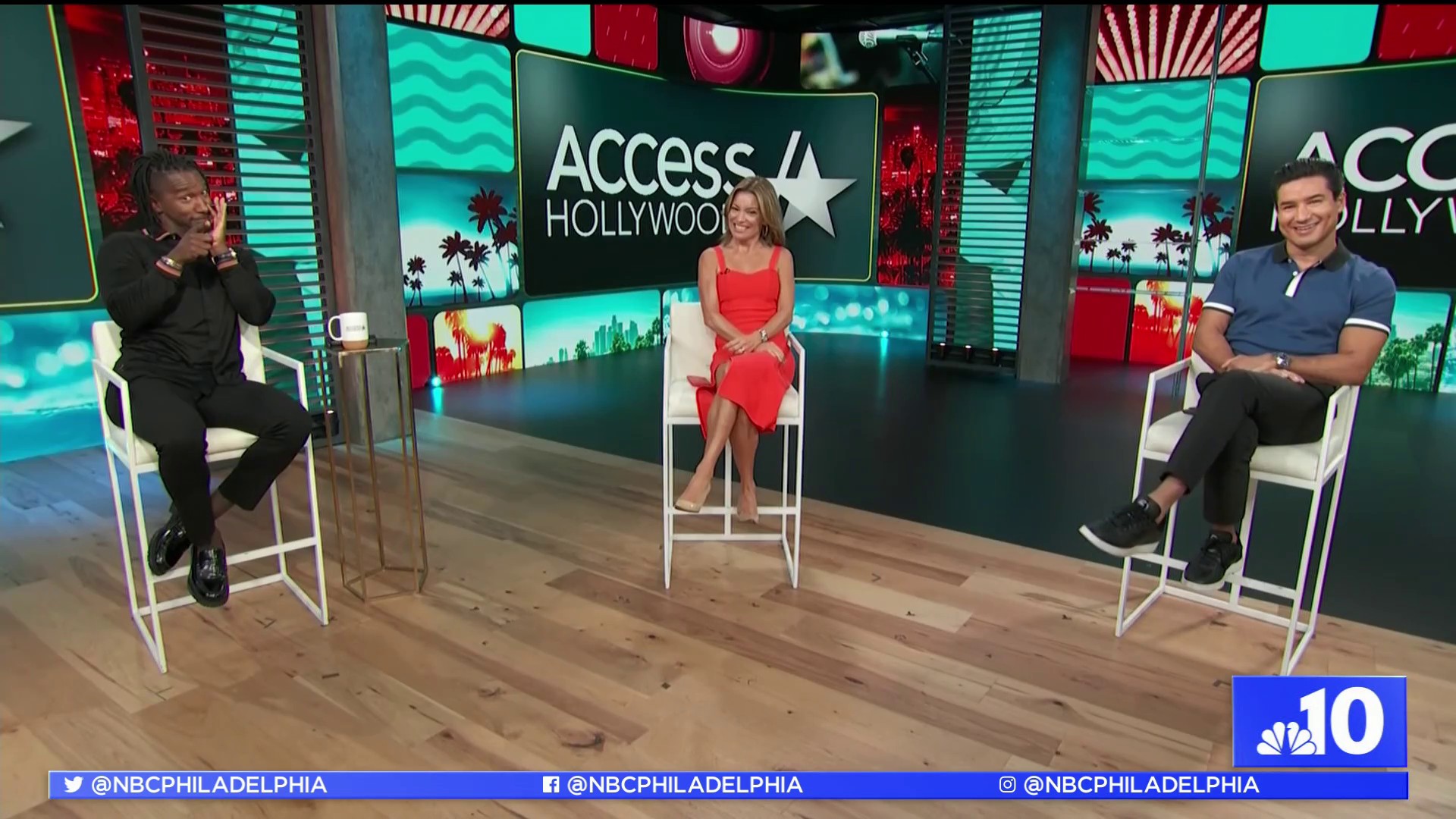 access hollywood hosts