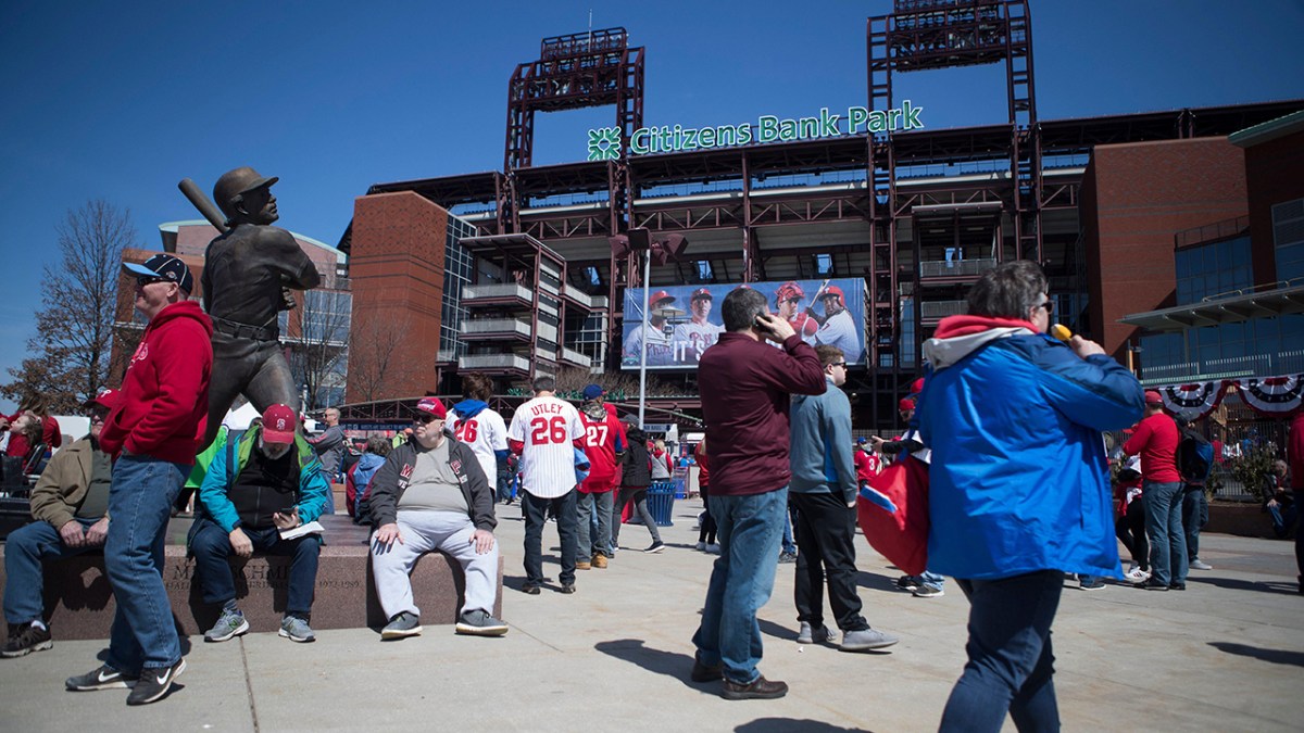 citizens bank park schedule 2021