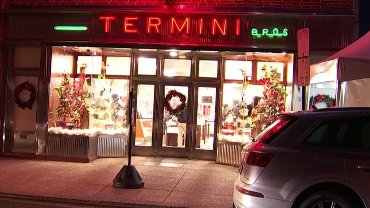 A Christmas Eve Tradition Carries on for 99th Year at South ...
