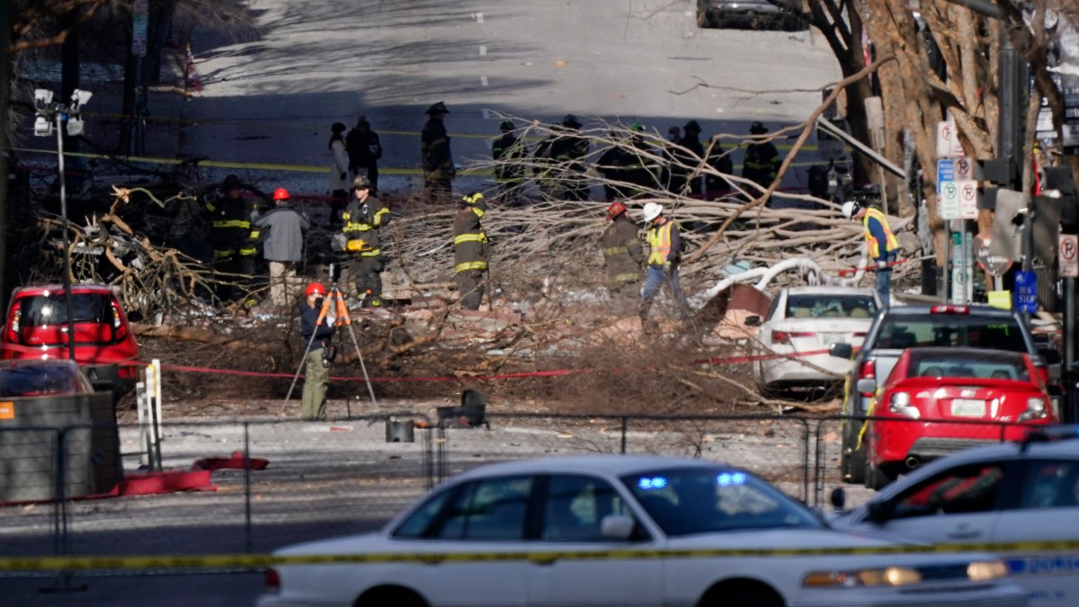 FBI Searches Nashville Home in Connection to Christmas Day Blast - Vimarsana News