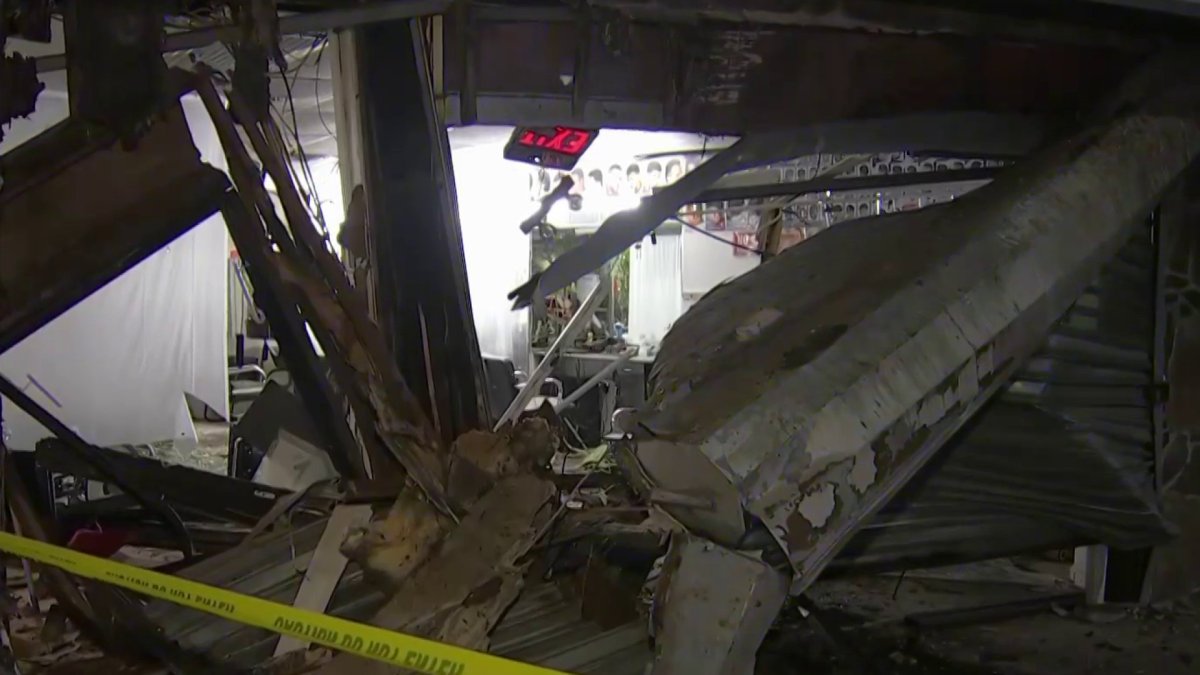 Car Slams Into Northeast Philly Salon – NBC10 Philadelphia