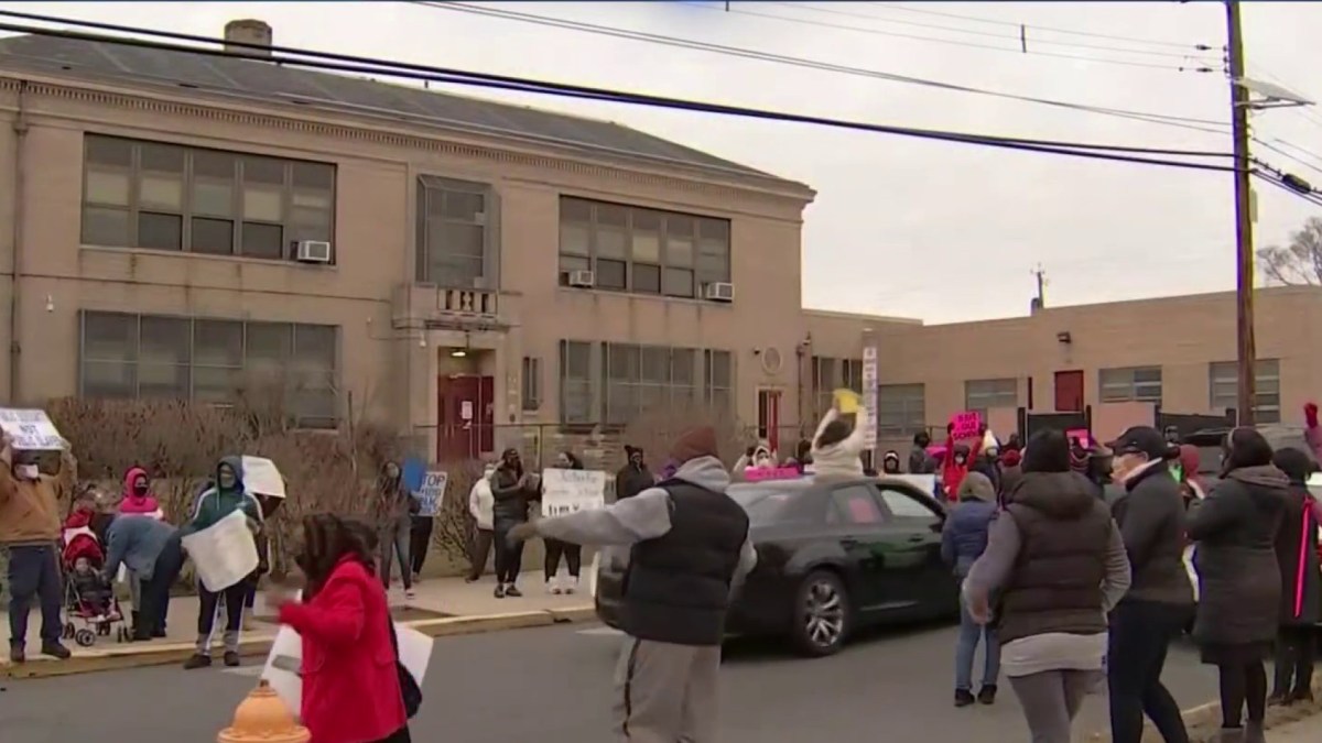 Facing $40 Million Deficit, Camden to Close 4 Schools - Vimarsana News