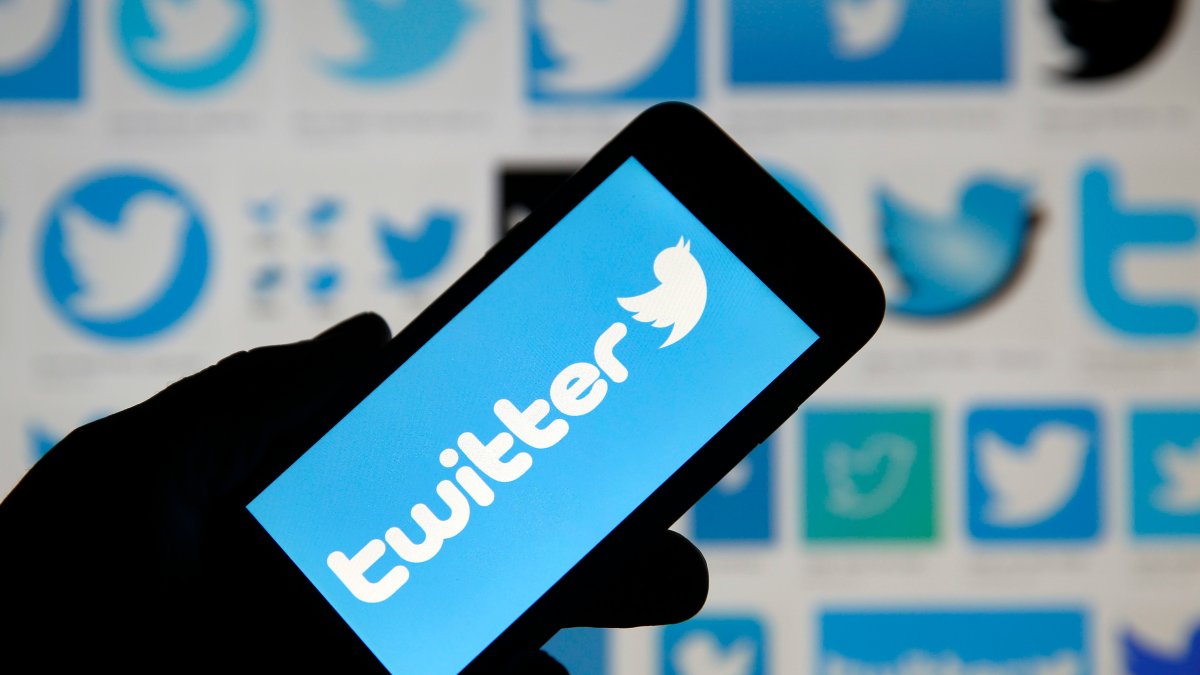 Twitter Says It's Testing Edit Button Day After Elon Musk Poll - Vimarsana News