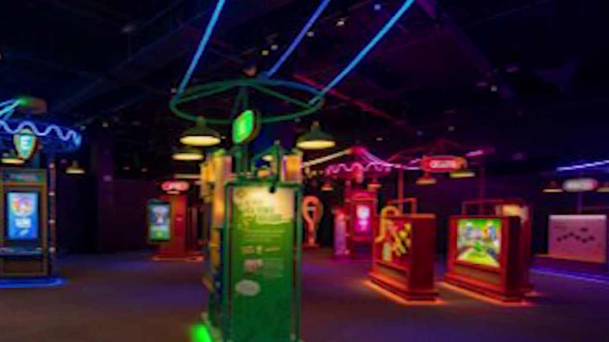 Imagination And Innovation Through Crayola Color At The Franklin Institute Nbc10 Philadelphia