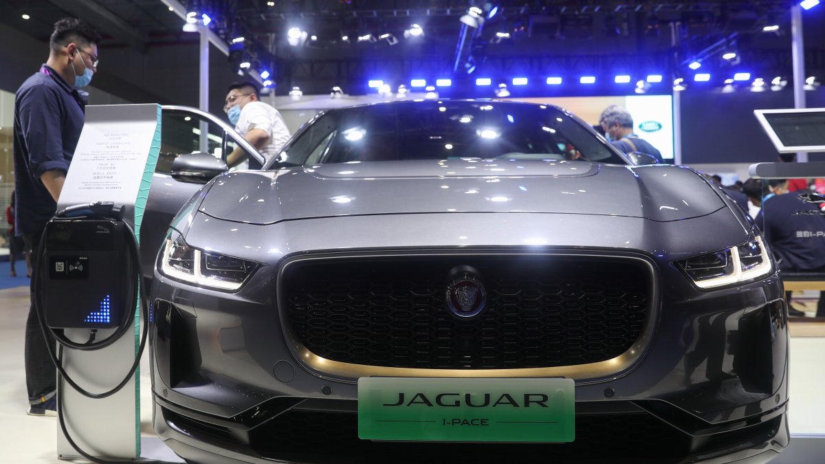 Luxury Car Brand Jaguar to Go AllElectric by 2025 NBC10 Philadelphia