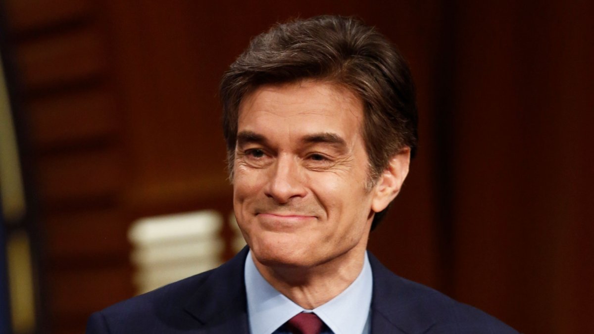 Dr. Oz Enters Open U.S. Senate Race in Pennsylvania as Republican