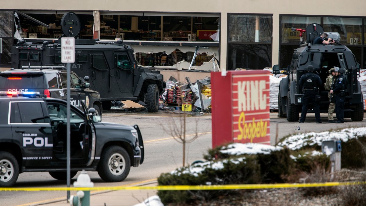 10 People Killed in Colorado Supermarket Shooting – NBC10 Philadelphia