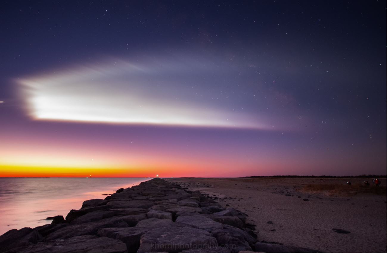 PHOTOS: SpaceX Falcon 9 Rocket Lights Up the Sky in Barnegat Light