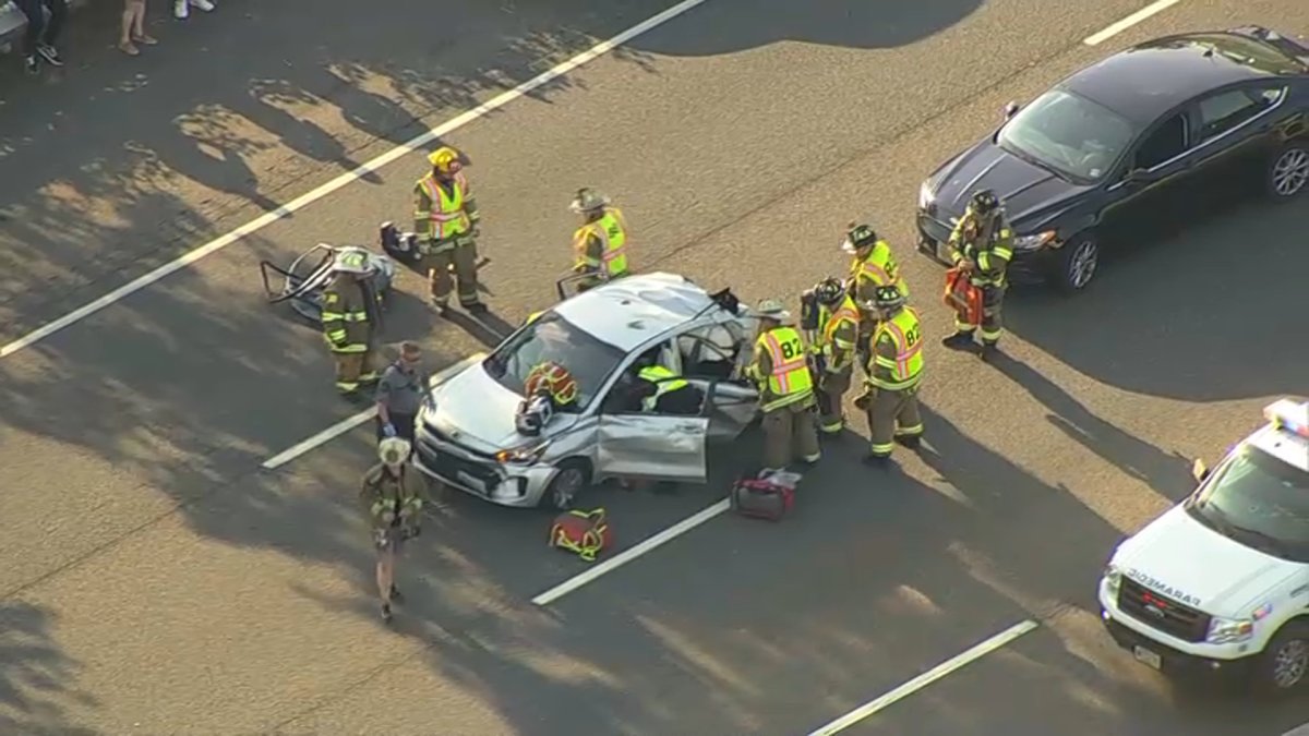 2 Hurt in Multi-Vehicle Crash on Route 42 in Washington Township