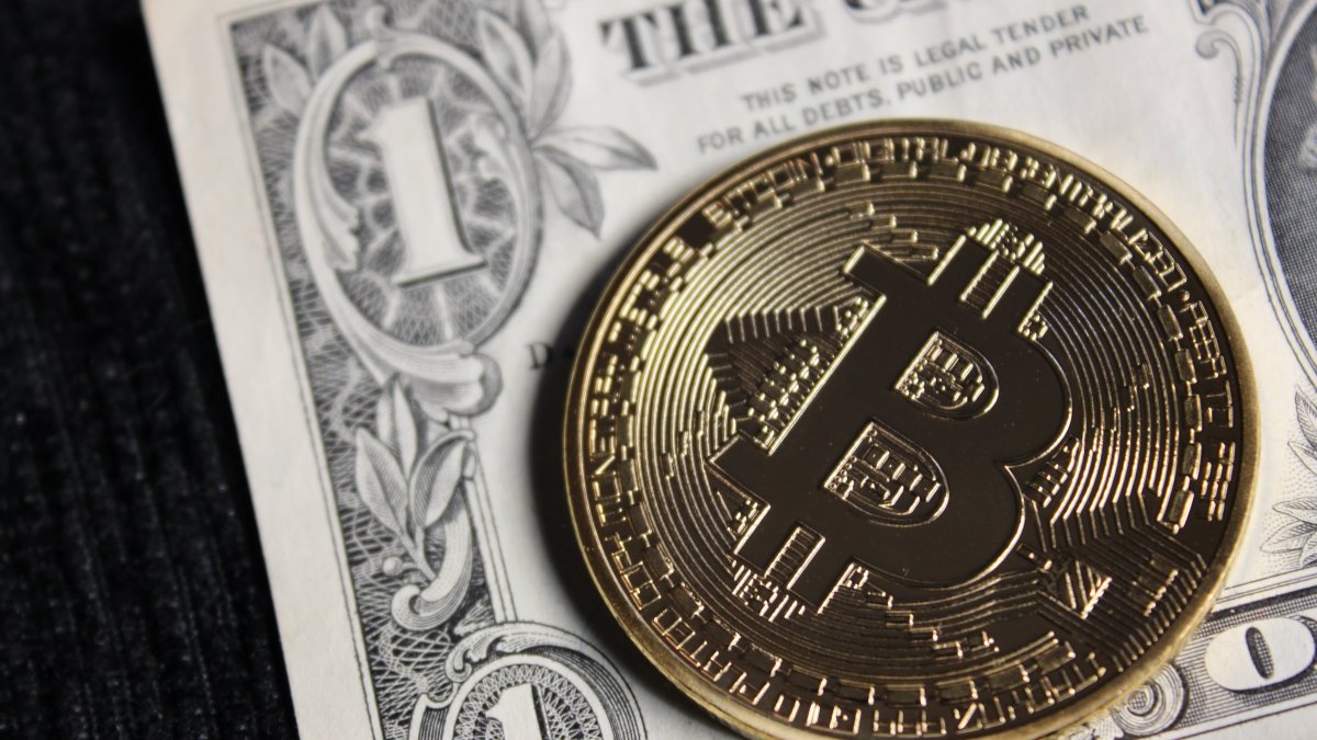Bitcoin Futures ETF Started Trading Today, But One Crypto Expert Says It's 'Not Something for Retail Investors to Buy' – NBC10 Philadelphia - Vimarsana News