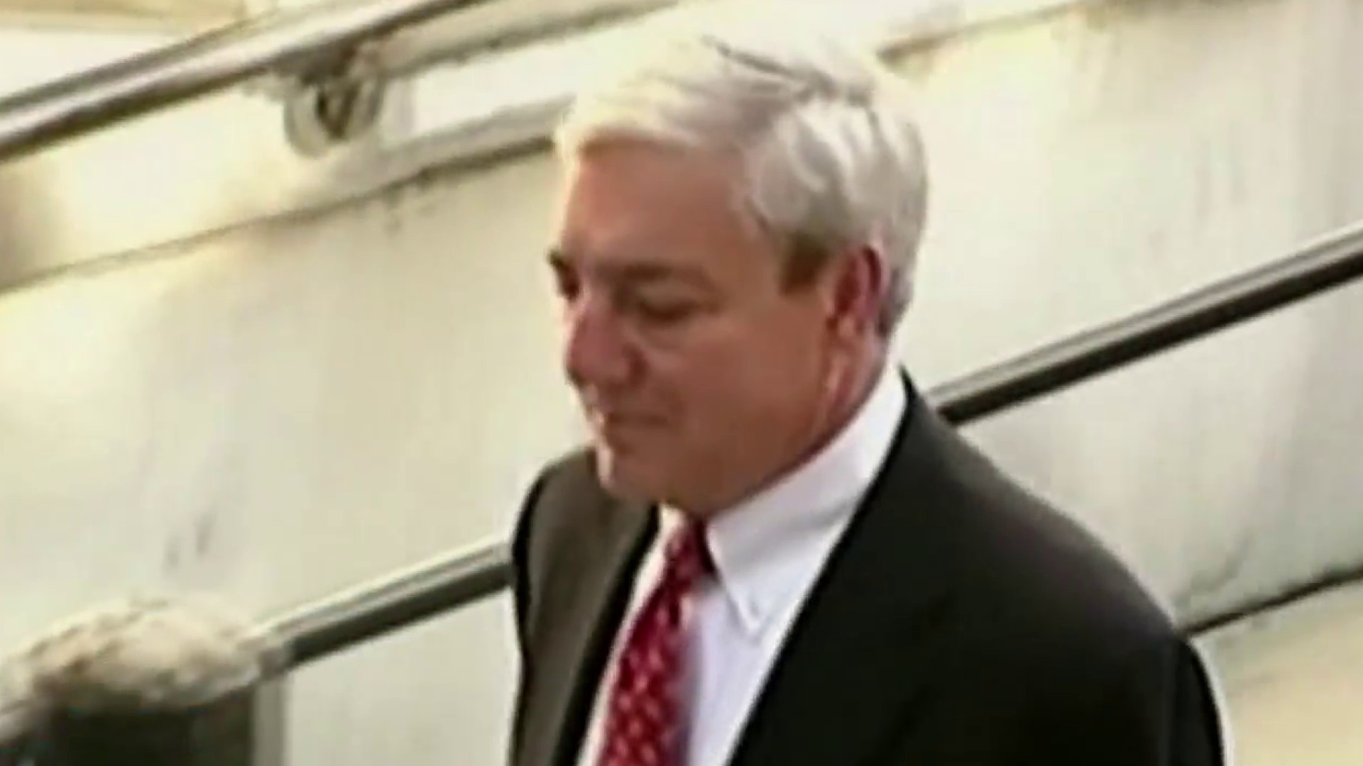 Former Penn State President Spanier Reports To Pennsylvania Jail Early ...