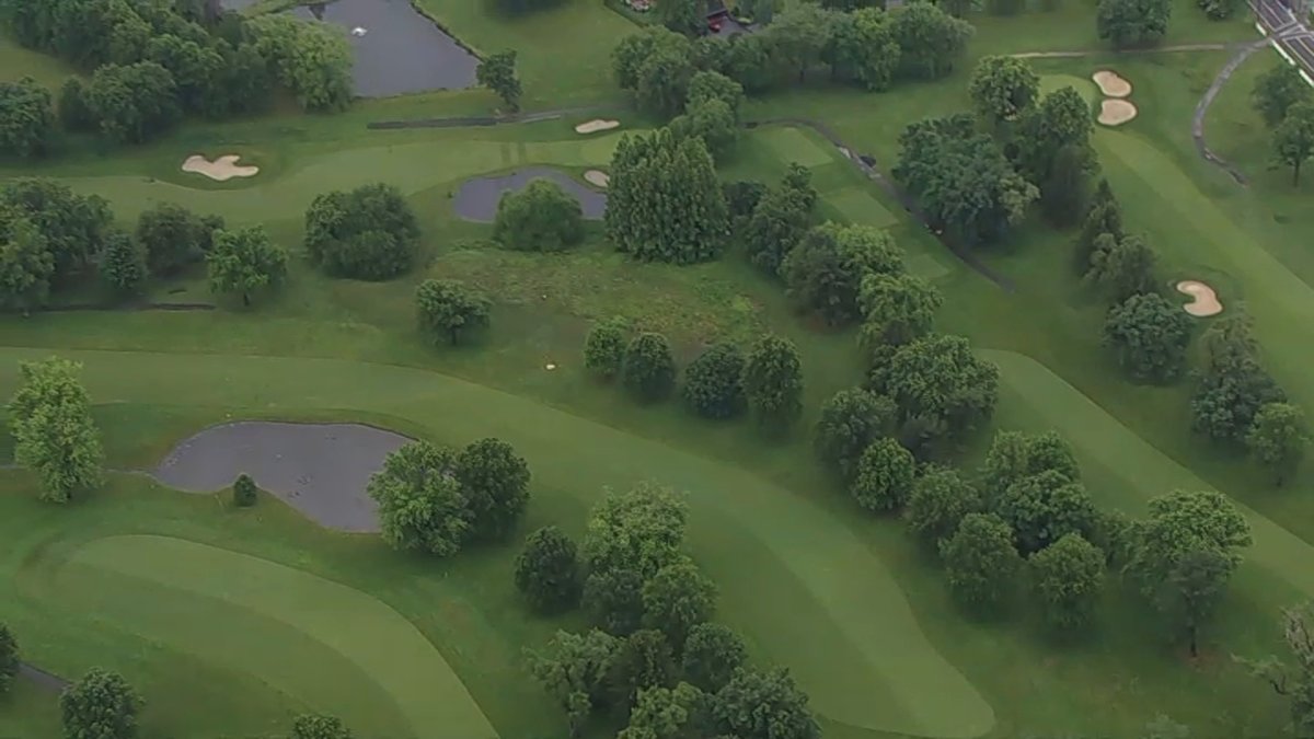 Lightning Strike Kills Man on 7th Hole at NJ’s Burlington County Club