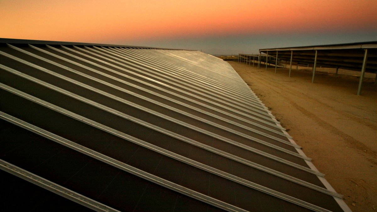 How Solar Power Can Become a Small Part of Big Oil's Future - Vimarsana News