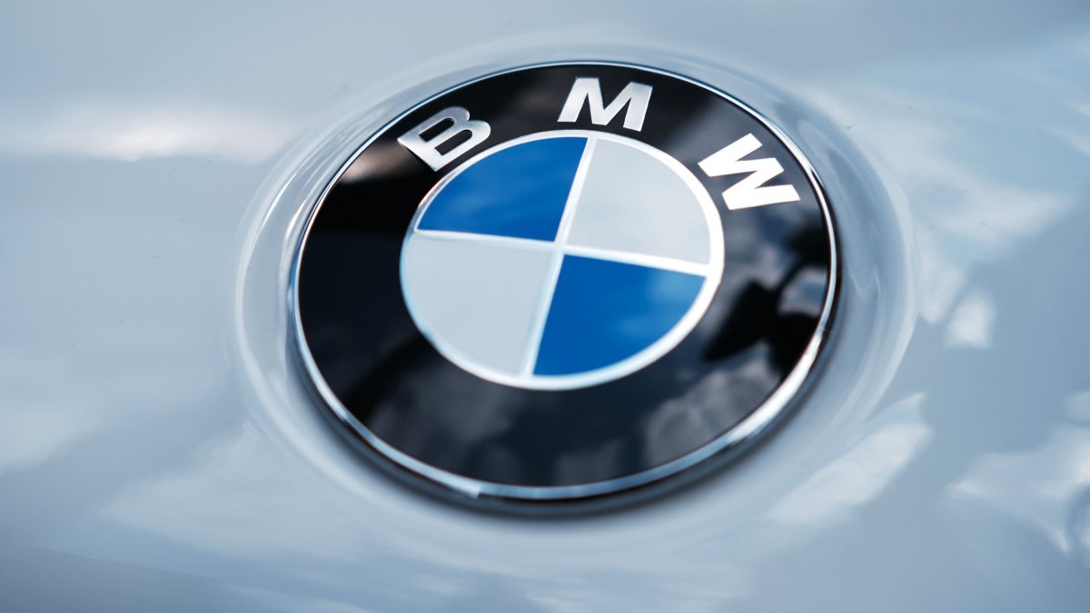 BMW Says 2021 Profit Surged as It Favored Higher-Margin Vehicles During Chip Shortage - Vimarsana News
