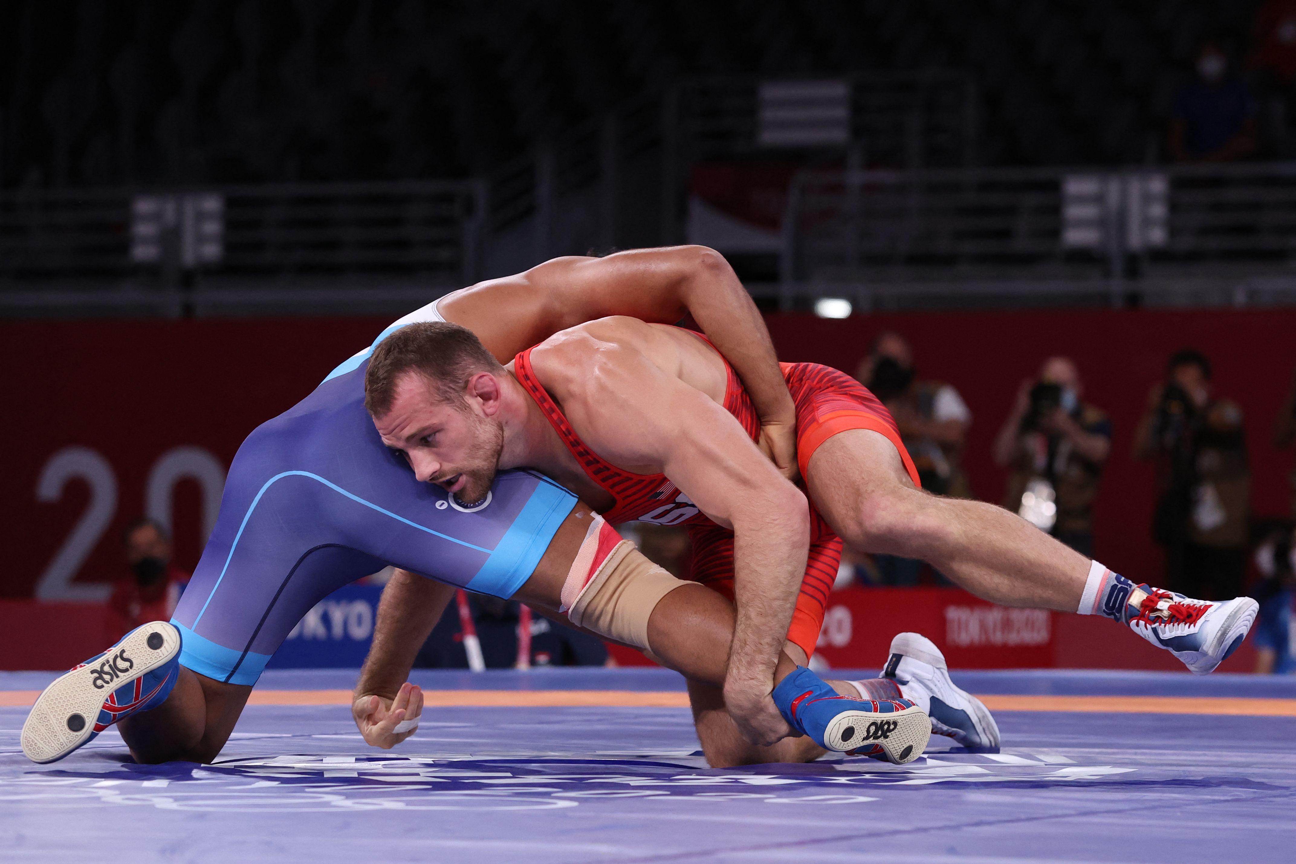 David Taylor Reaches Olympic Wrestling Final; Helen Maroulis Loses Semifinal