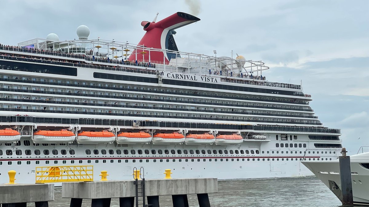 Carnival Passenger Dies After Contracting Covid The 1st Death Since Cruises Resumed In June Nbc10 Philadelphia